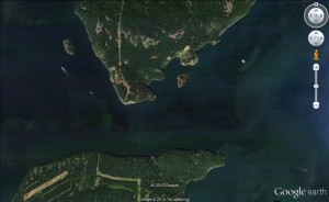 04 Thatcher Pass, between Blakely and Decatur Islands, affords good access from Rosario Strait (image not for use in navigation)