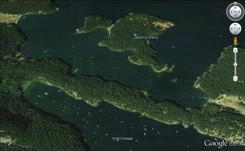 03 There is better passage around the west side of Satellite Island (image not to be used for navigation)