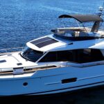 Greenline 48 Fly Hybrid Yacht