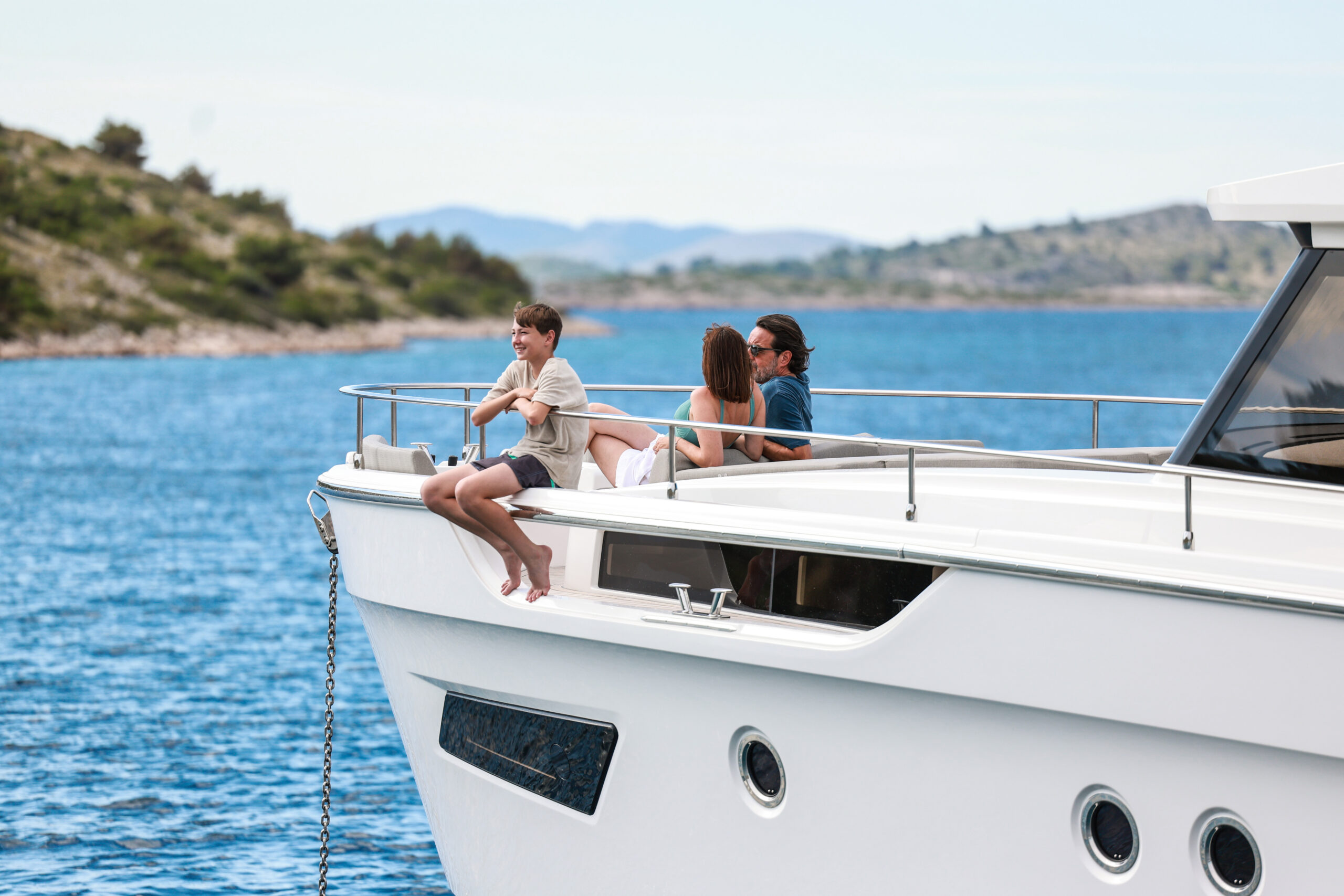 GL58 Fly Lifestyle exterior 4 - OCEAN PACIFIC YACHTS TESTIMONIALS